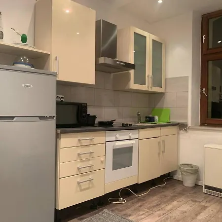 2 Room Apartament Messe Эссен Экстерьер фото