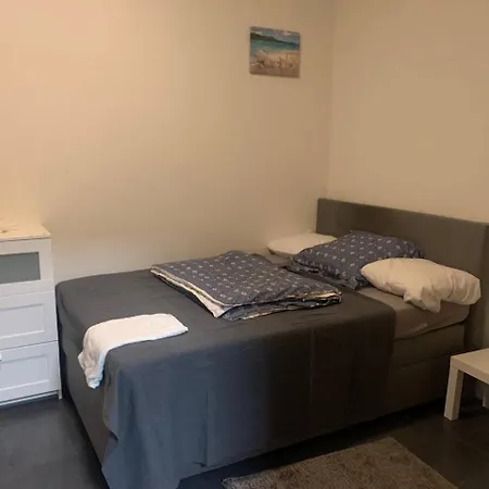 2 Room Apartament Messe Эссен Экстерьер фото