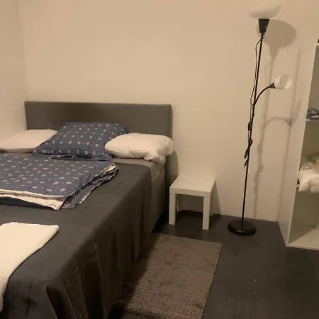 2 Room Apartament Messe Эссен Экстерьер фото