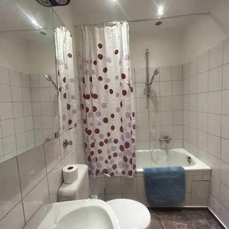 2 Room Apartament Messe Эссен Экстерьер фото