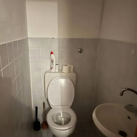 2 Room Apartament Messe Эссен Экстерьер фото