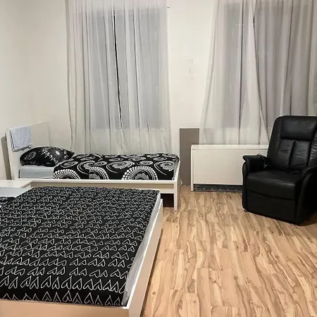 2 Room Apartament Messe Эссен Экстерьер фото