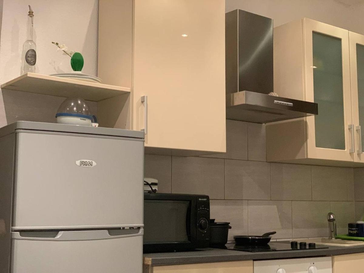 Apartment 2 Messe