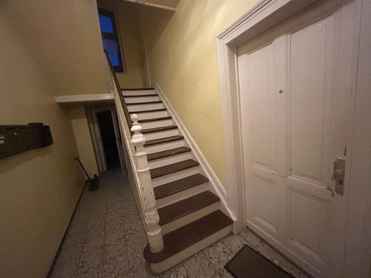 Apartment 2 Messe *